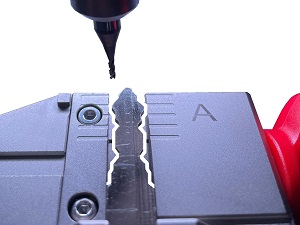Motorcycle motorbike key grinding cutting service Motorcycle motorbike key grinding cutting service